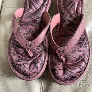 women's marbella flip flop sandal Size 10